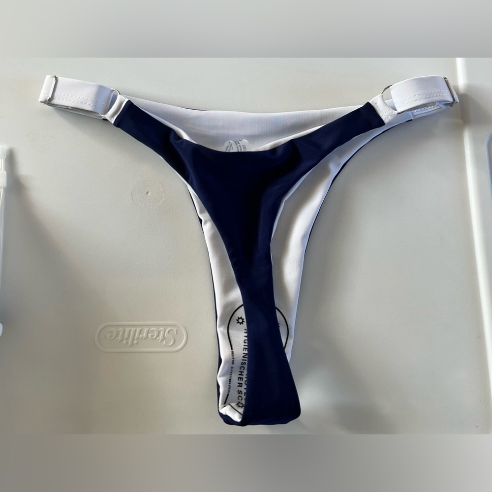 Chic Blue White Halter Thong Bikini Set - Picture 3 of 10